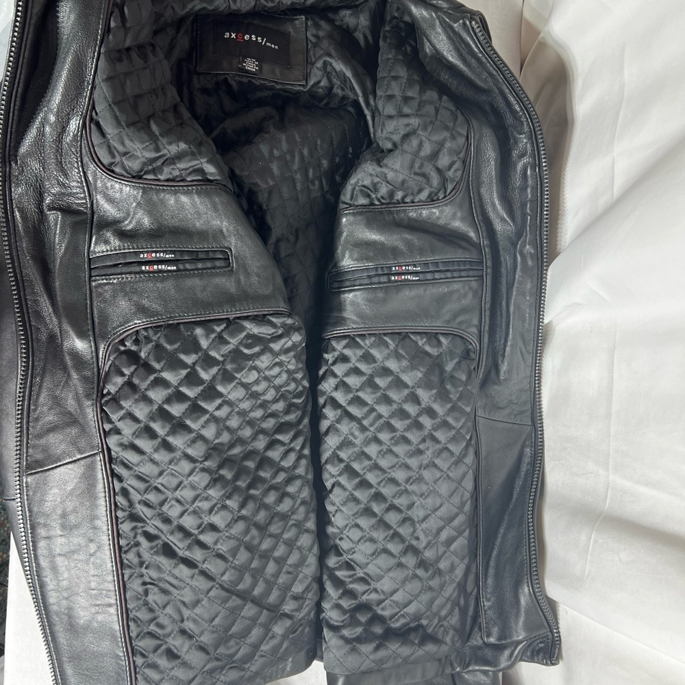 Axcess Leather Jacket size M - Picture 9 of 16